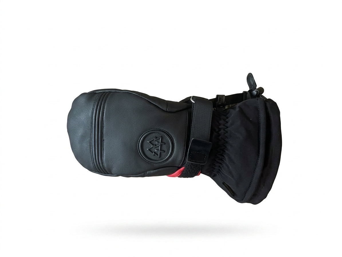 AKAEI Wrist Strap - Red on Black