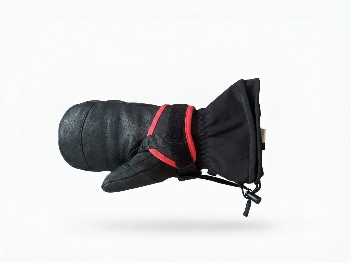 AKAEI Wrist Strap - Red on Black